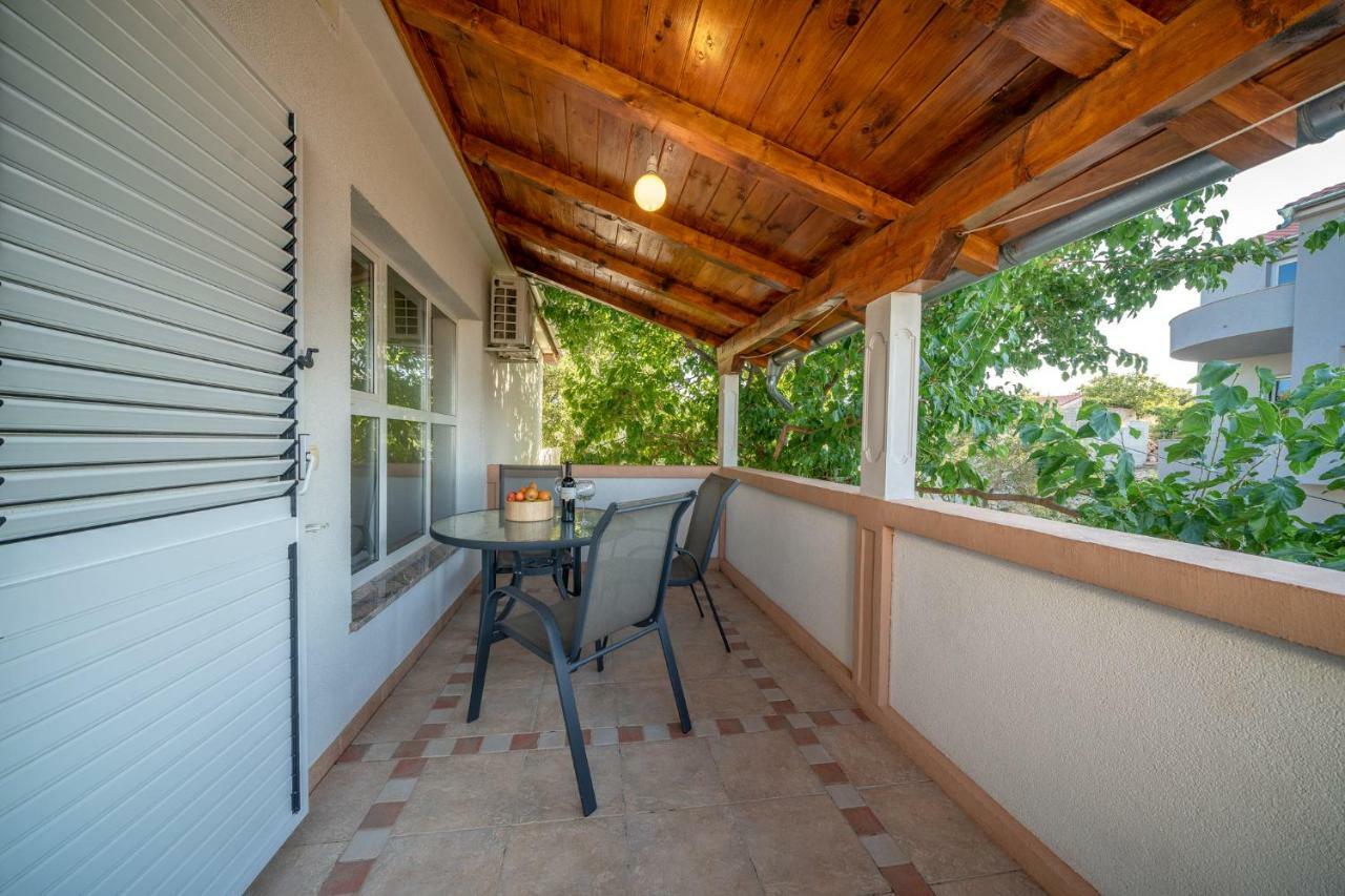 Apartmani Pataca Vodice Ngoại thất bức ảnh