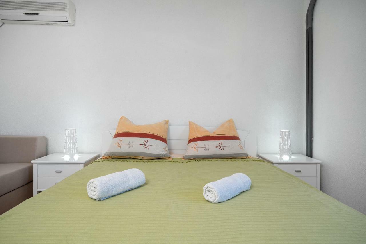 Apartmani Pataca Vodice Ngoại thất bức ảnh