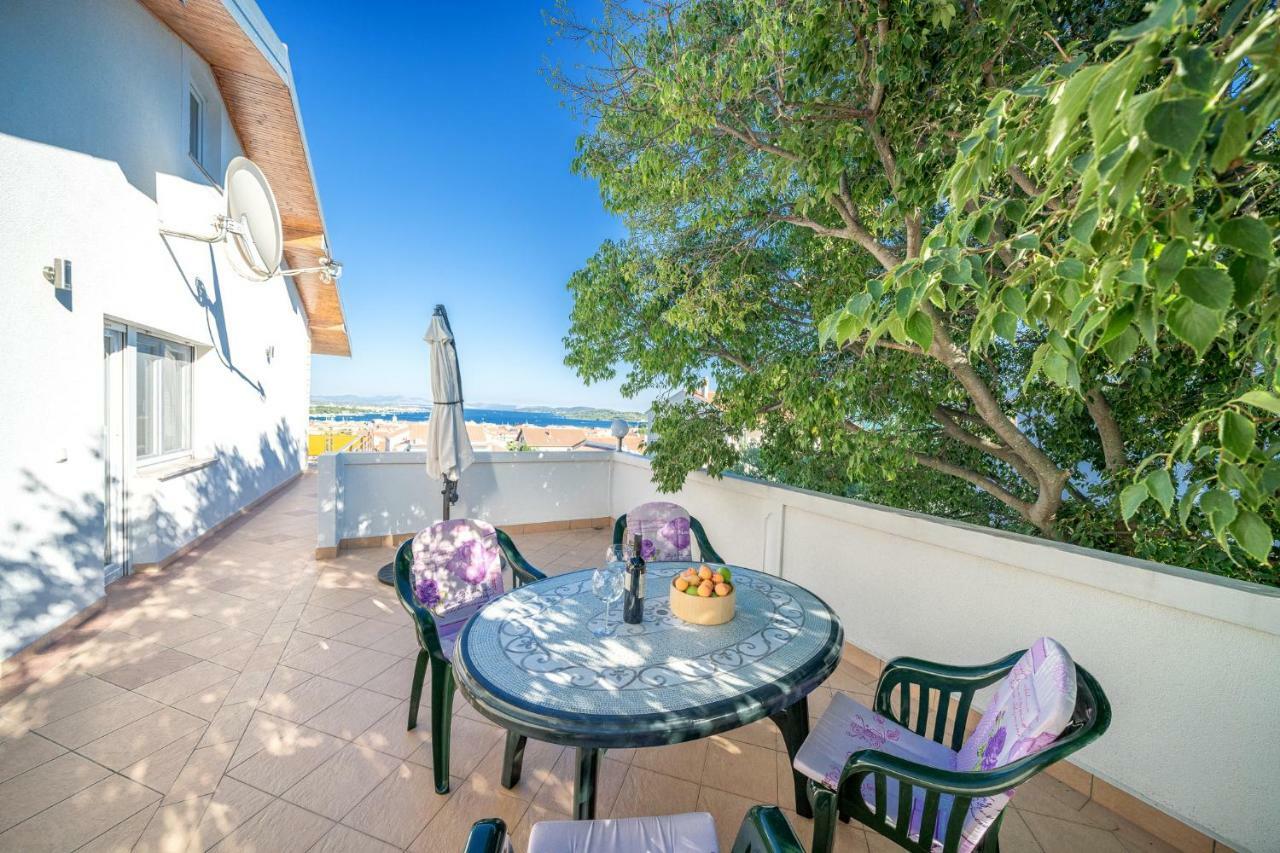 Apartmani Pataca Vodice Ngoại thất bức ảnh