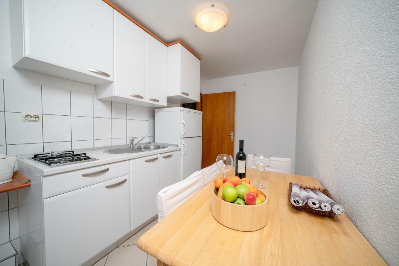 Apartmani Pataca Vodice Ngoại thất bức ảnh