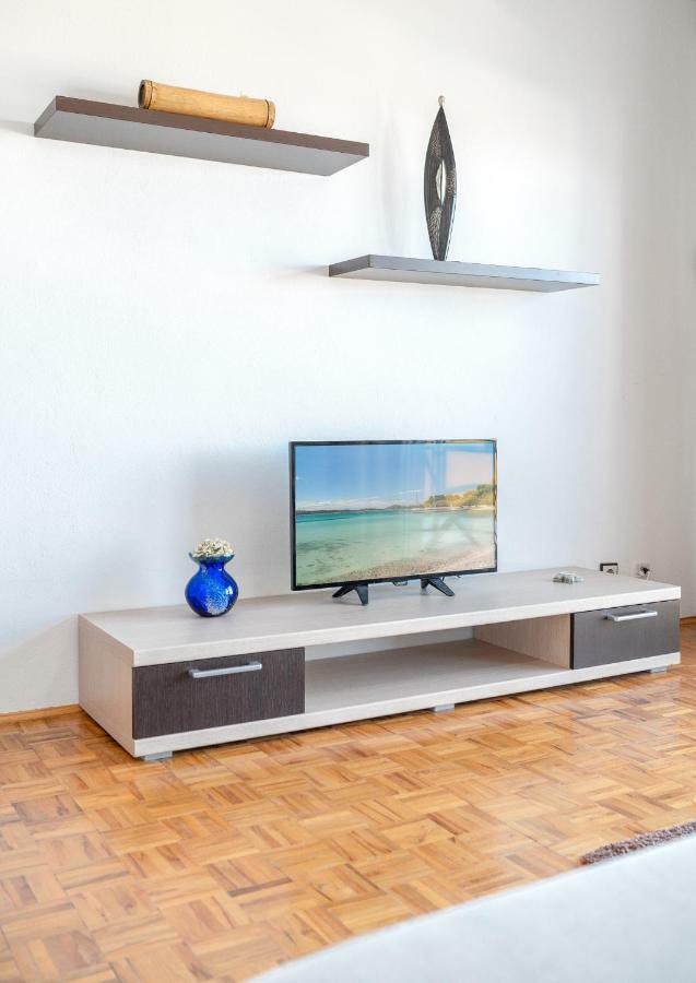 Apartmani Pataca Vodice Ngoại thất bức ảnh